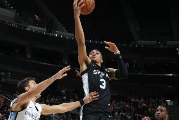 爱游戏入口赛前圣安东尼奥马刺调整名单以备西甲；完成体检环节打磨；信心回归；赛程密集仍需轮换的简单介绍