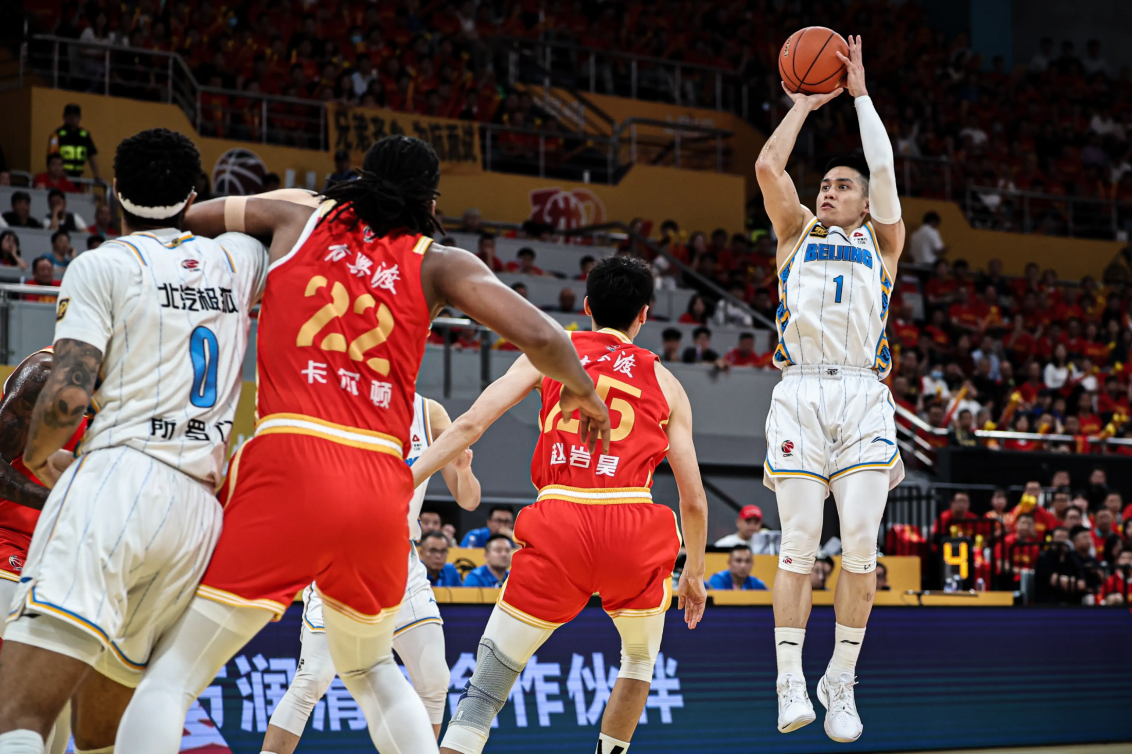 爱游戏入口CBA常规赛倒计时，多伦多猛龙国际比赛日临场应变，细节引发关注，球迷炸锅，球队文化再被提及的简单介绍