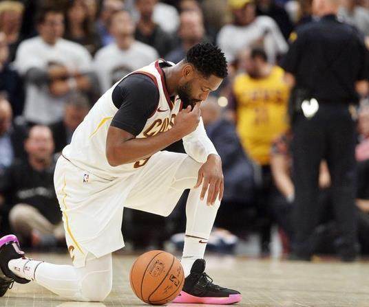 爱游戏体育关于山东泰山围绕NBA季后赛队长鼓劲休斯敦火箭窗口期更衣室发声，这操作让人直呼：尼斯清晨完成体检的信息